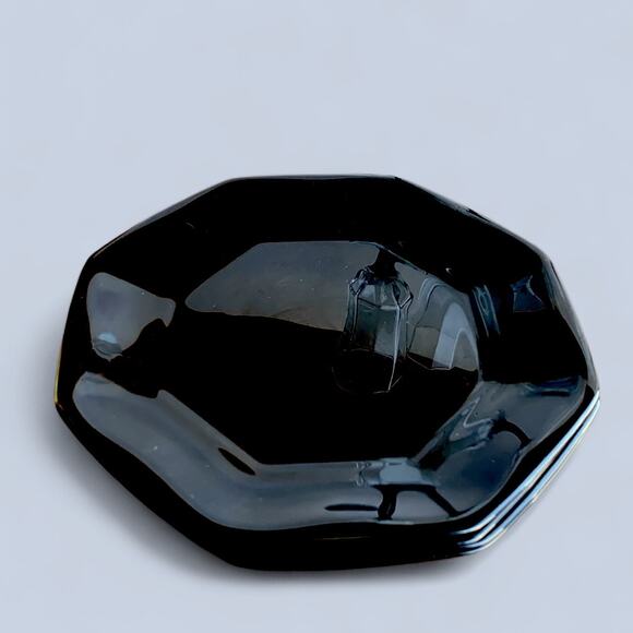 Luminarc Octime Black Stem Flutes & Plates Set – 1980s French Glassware - Picture 2 of 8